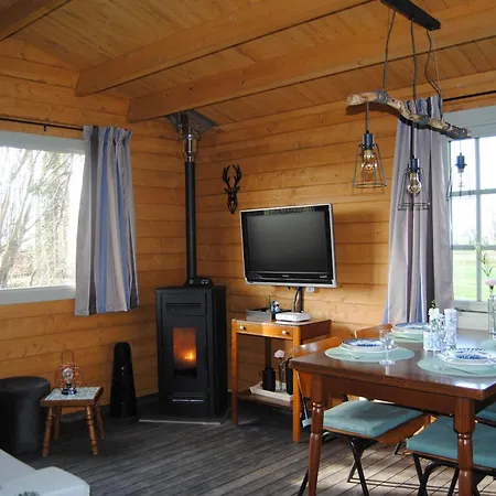 Luxe Blokhut Warnstee *