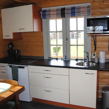 Luxe Blokhut Warnstee 度假居 Wichmond